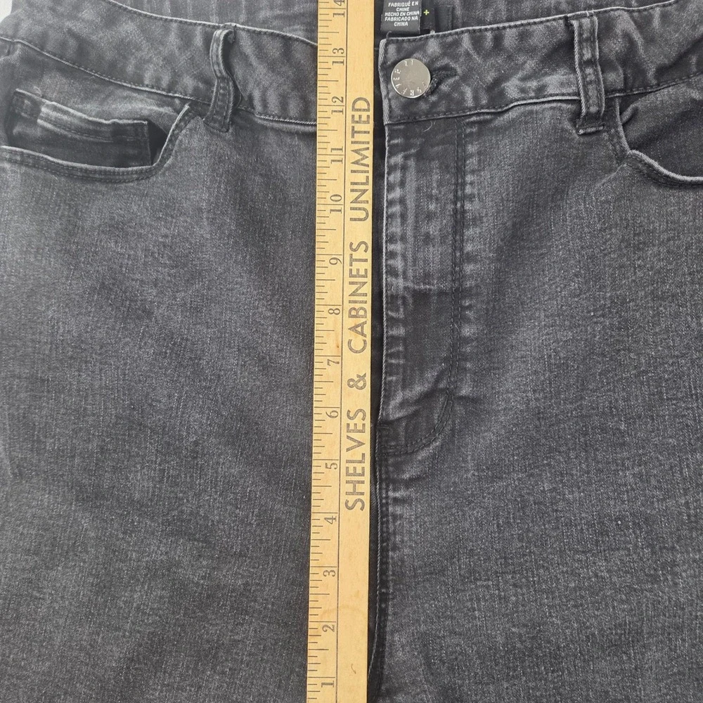 Forever 21+ Jeans Women 18 Black High Rise Skinny Faded Denim Excellent‎